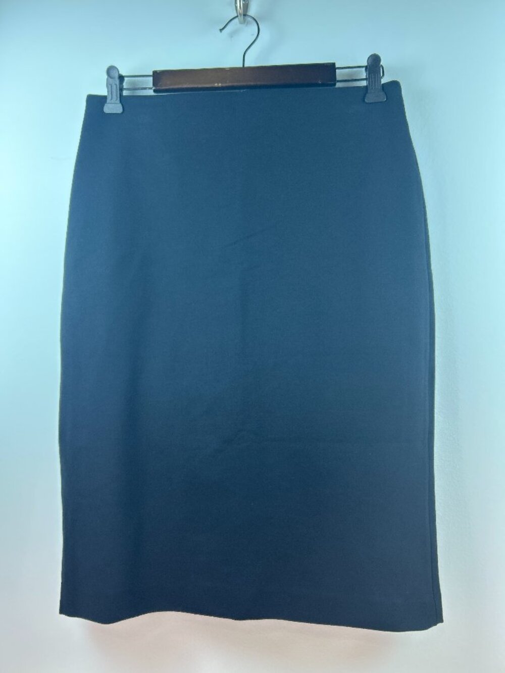 Spanx Black Ponte Pencil Skirt with Back Zip Size L